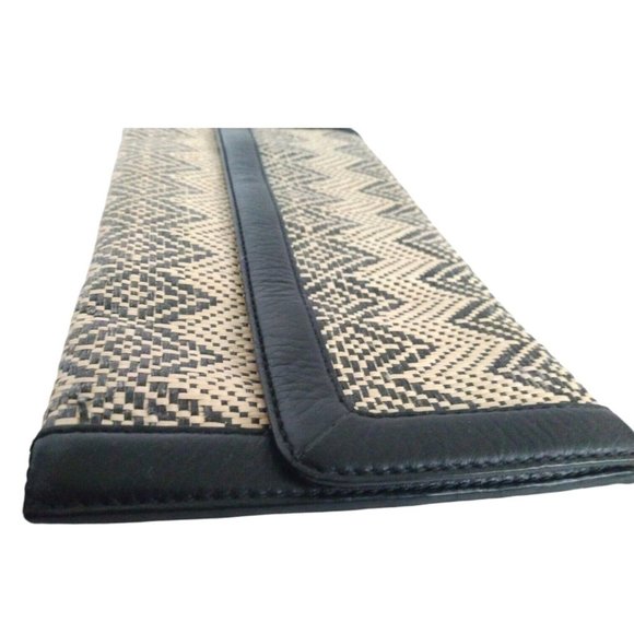 Banana Republic Grass Weave Black Leather Trim Clutch Wallet Envelope Purse 12" - Picture 6 of 12